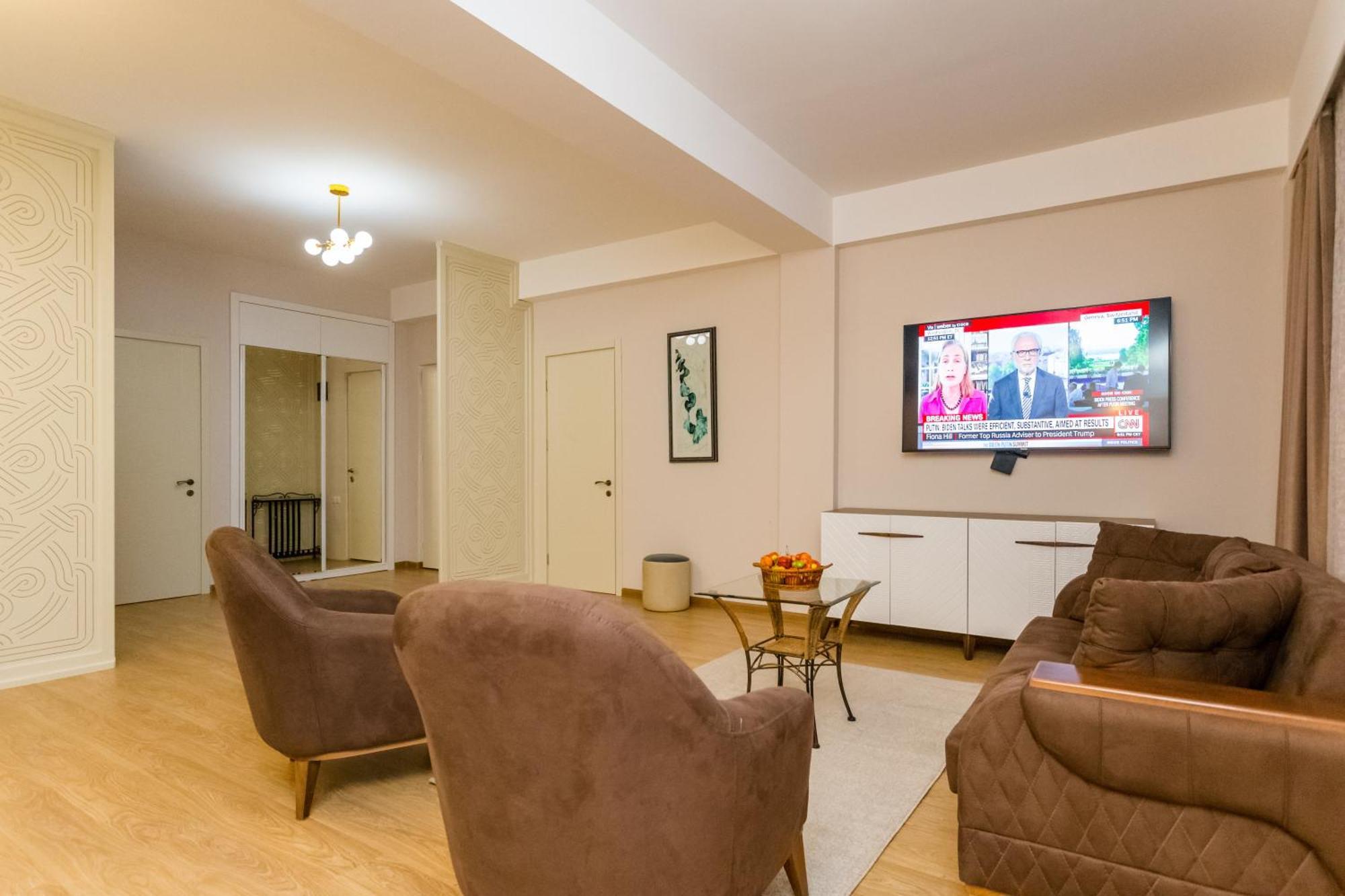 Central Comfort Place Lll Tbilisi Eksteriør billede