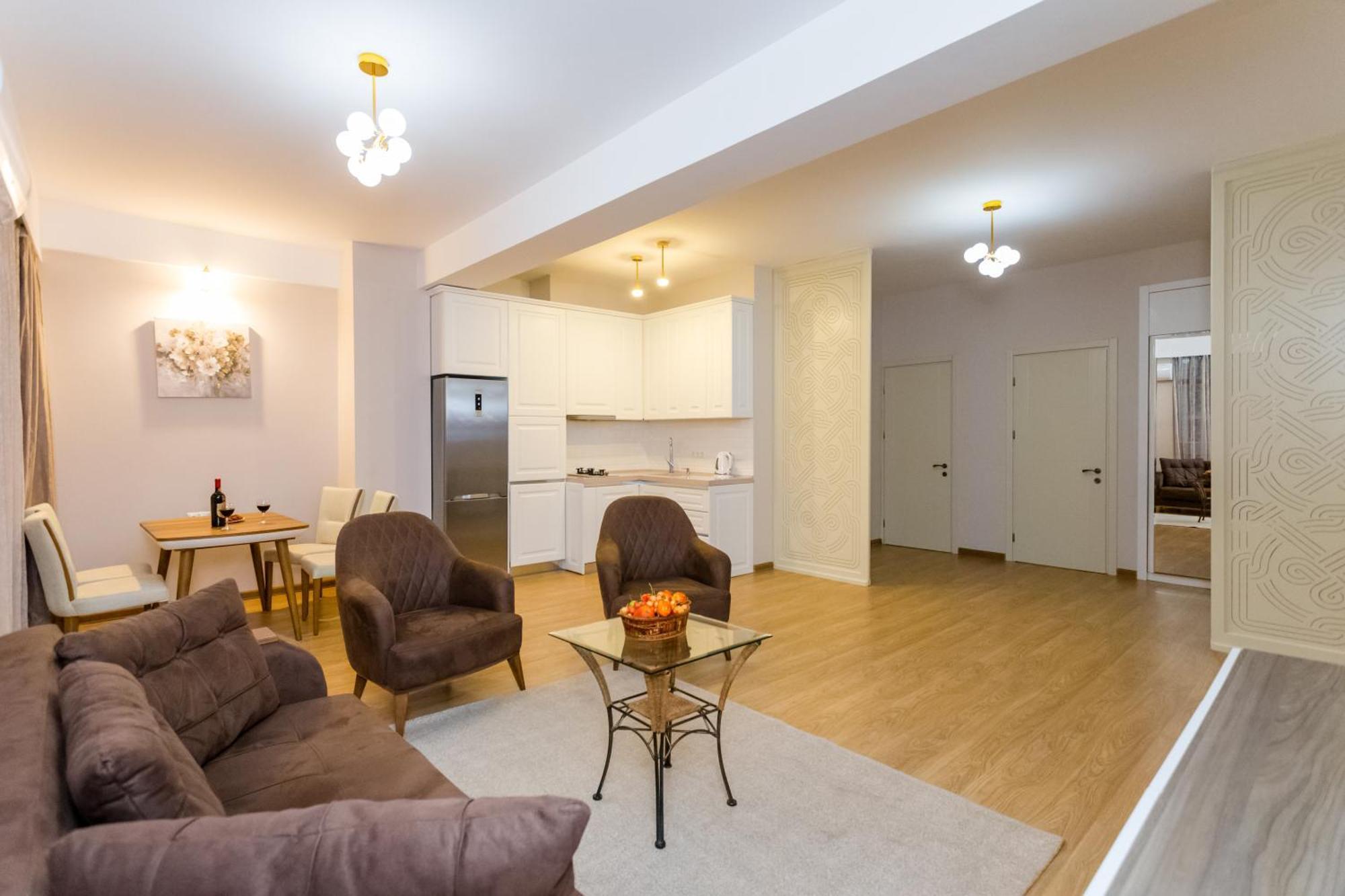 Central Comfort Place Lll Tbilisi Eksteriør billede