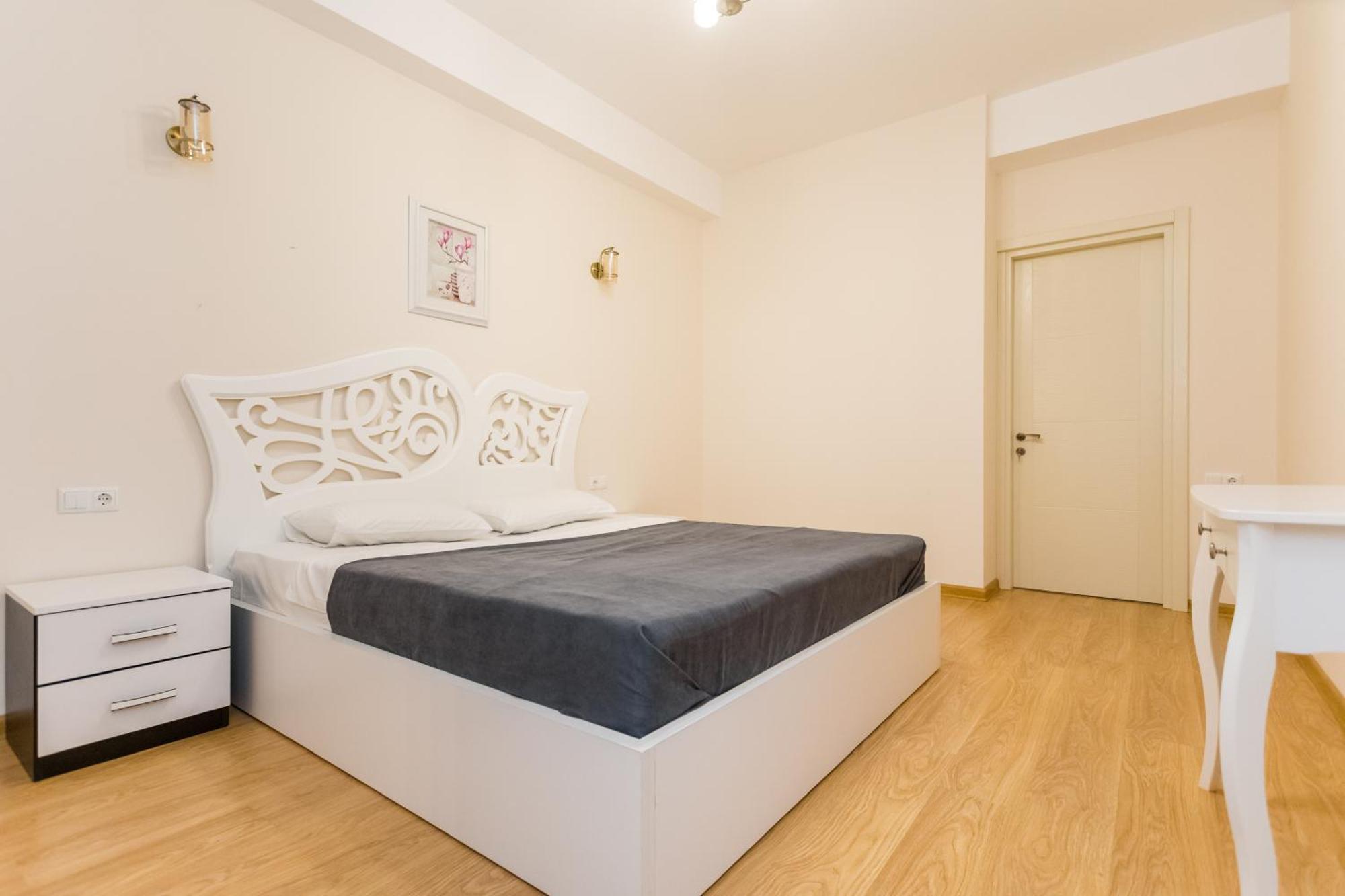 Central Comfort Place Lll Tbilisi Eksteriør billede