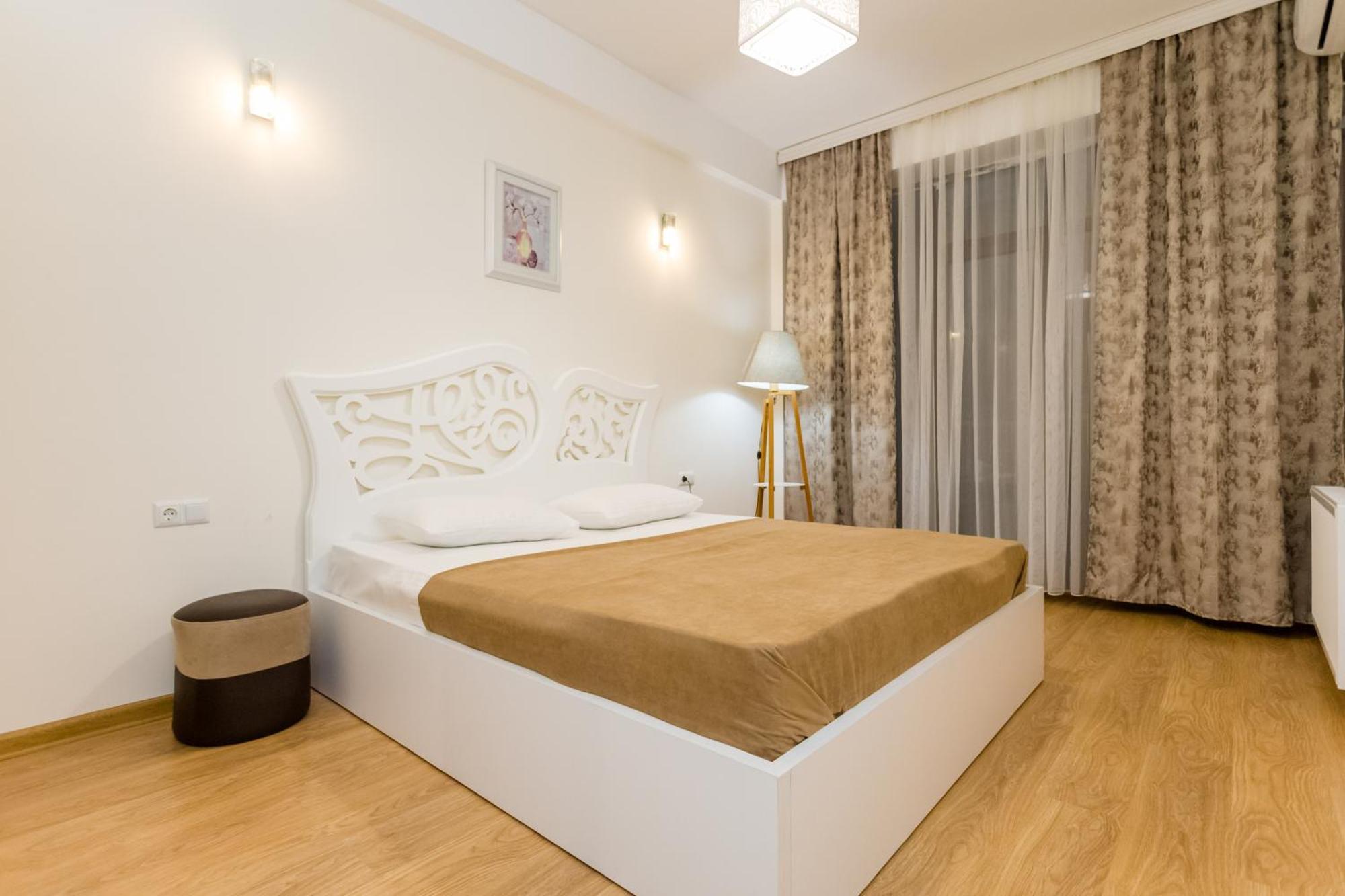 Central Comfort Place Lll Tbilisi Eksteriør billede